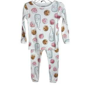 New Carter's Milk and Cookies Print Pajama Set Size 18 months So Cute